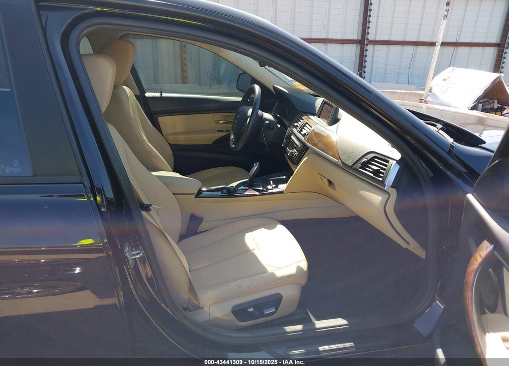 2018 BMW 320I VIN: WBA8E1G50JNU90758