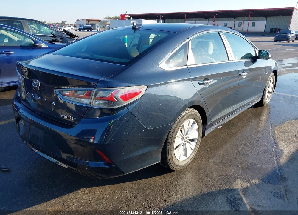 2018 HYUNDAI SONATA HYBRID SE VIN: KMHE24L31JA082311