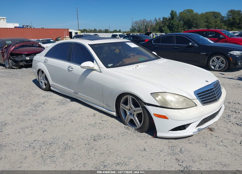 2007 MERCEDES-BENZ S 550 VIN: WDDNG71X37A044817