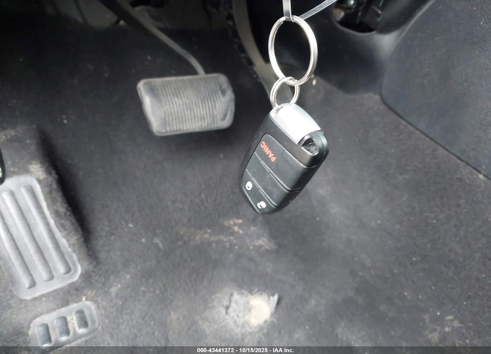 2014 DODGE JOURNEY SXT VIN: 3C4PDCBB9ET155983