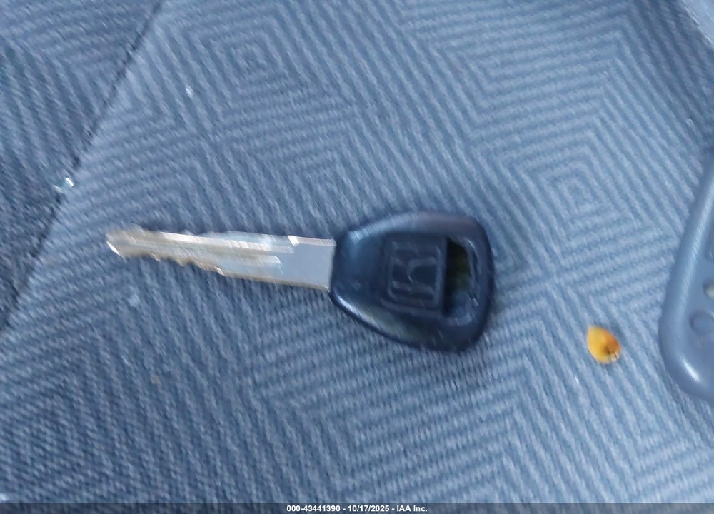 2001 HONDA CIVIC VIN: 2HGES165X1H554430