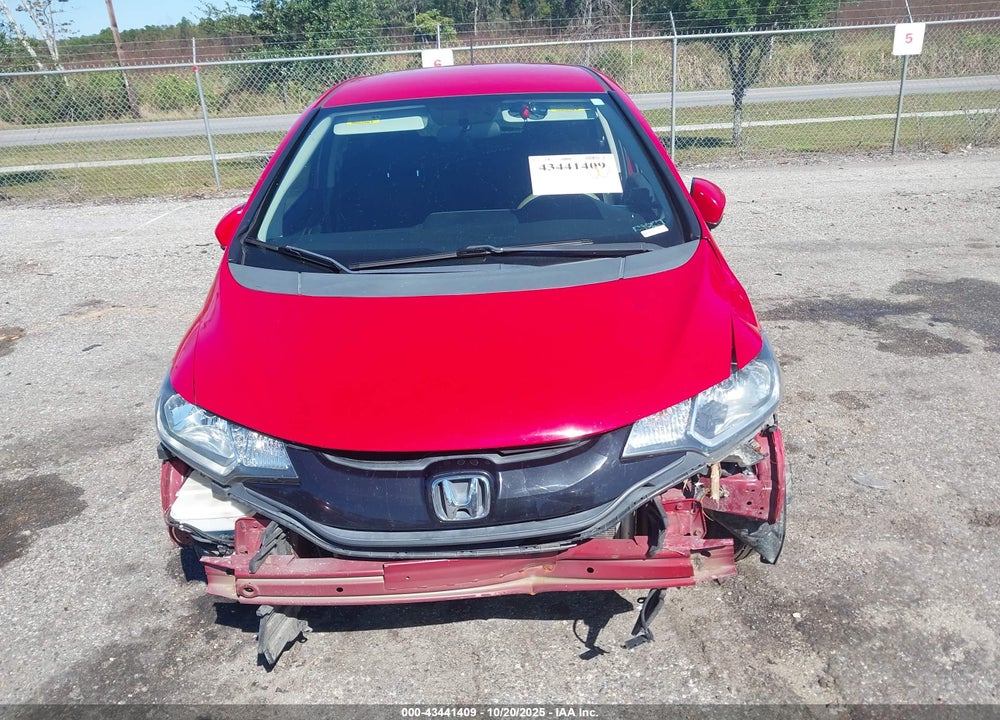 2015 HONDA FIT LX VIN: 3HGGK5H50FM732609