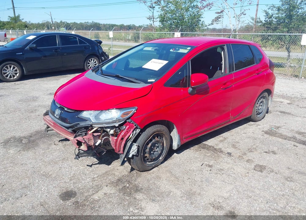 2015 HONDA FIT LX VIN: 3HGGK5H50FM732609