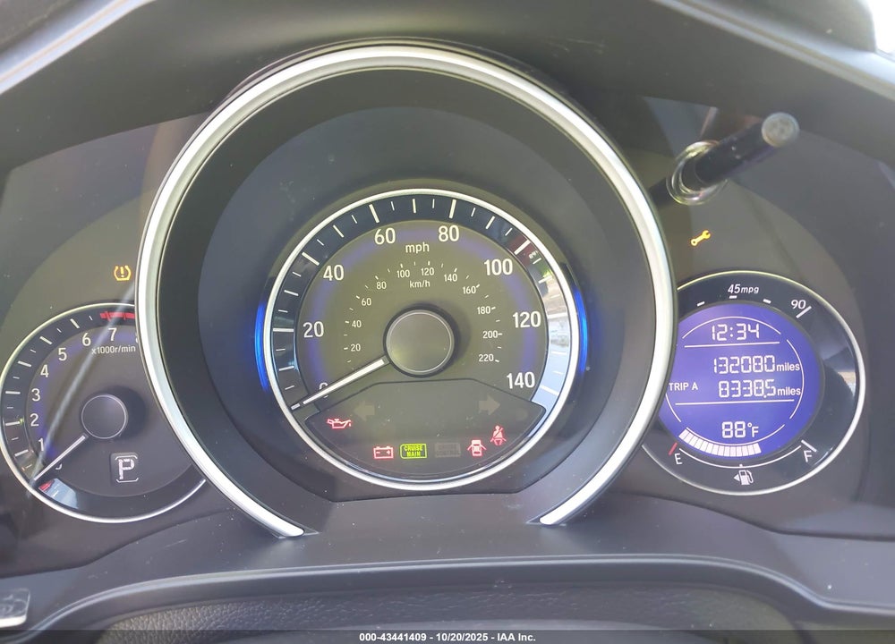 2015 HONDA FIT LX VIN: 3HGGK5H50FM732609