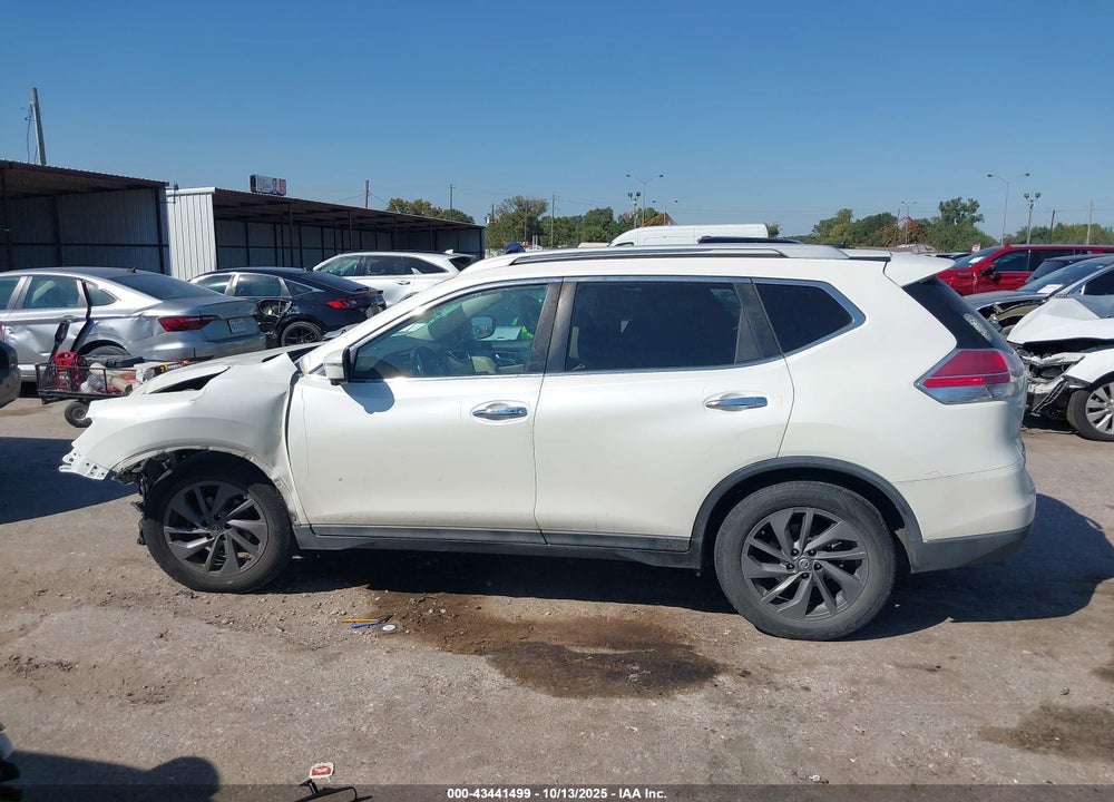 2016 NISSAN ROGUE SL VIN: 5N1AT2MV6GC846036