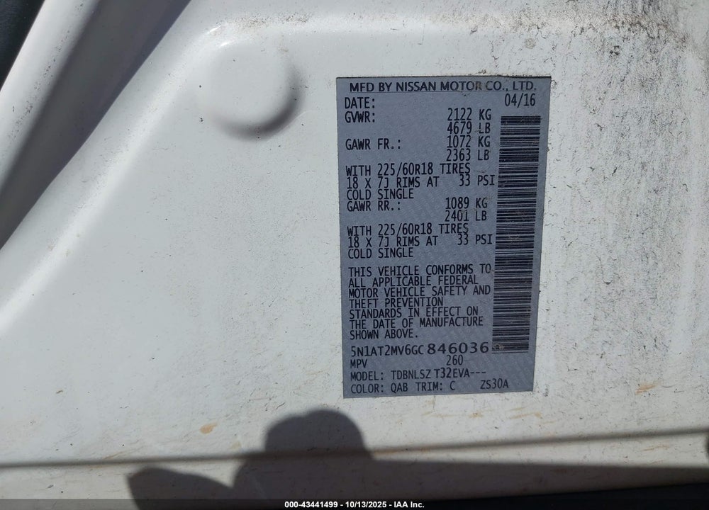 2016 NISSAN ROGUE SL VIN: 5N1AT2MV6GC846036