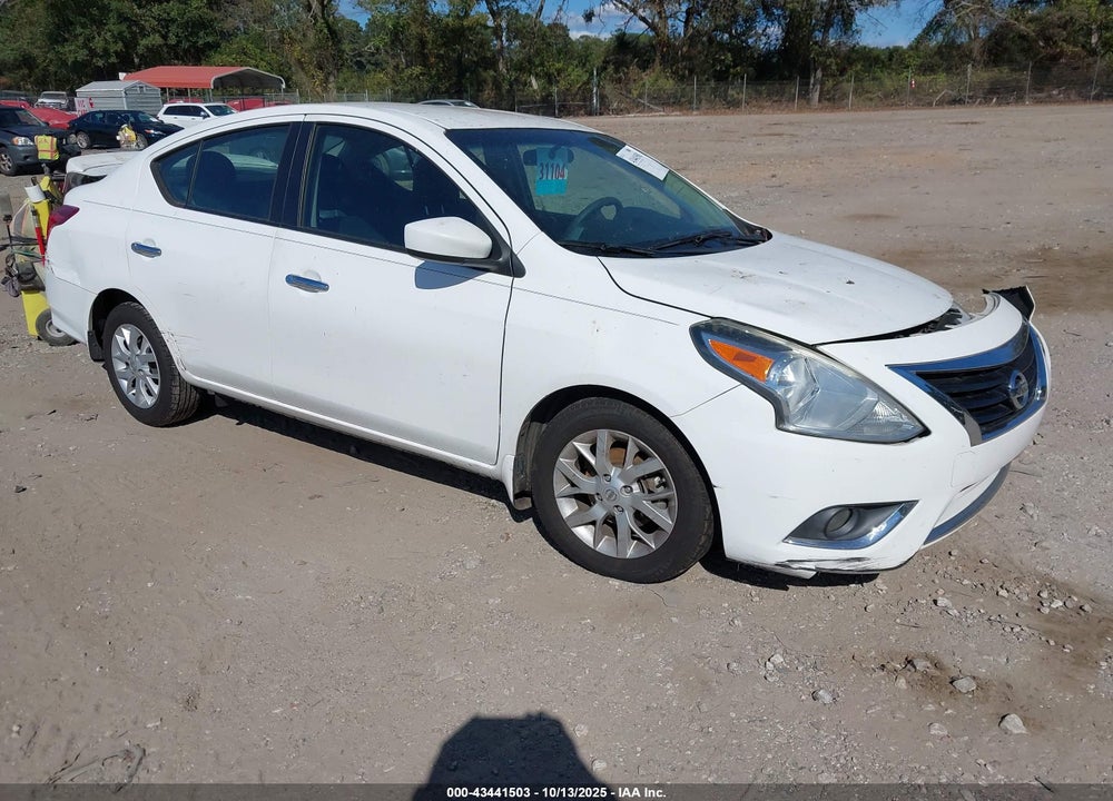 2015 NISSAN VERSA 1.6 SV VIN: 3N1CN7AP0FL915898