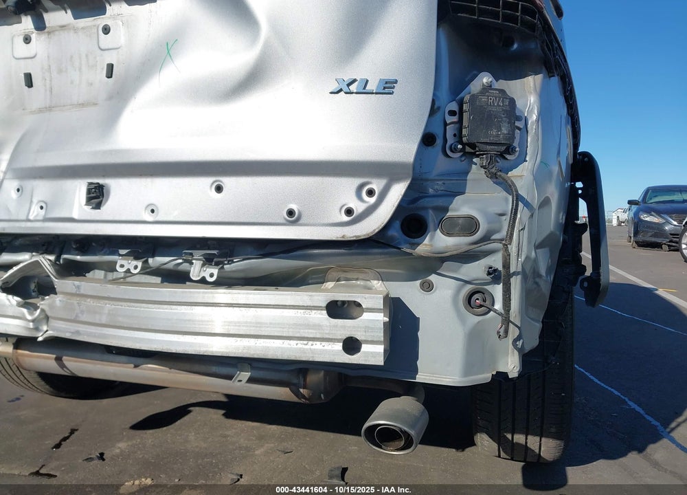 2022 TOYOTA RAV4 VIN: 2T3C1RFV3NC178555