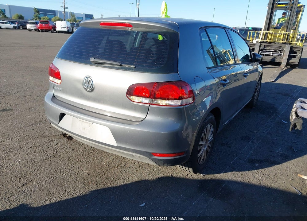 2014 VOLKSWAGEN GOLF 2.5L VIN: WVWDB7AJ5EW003086