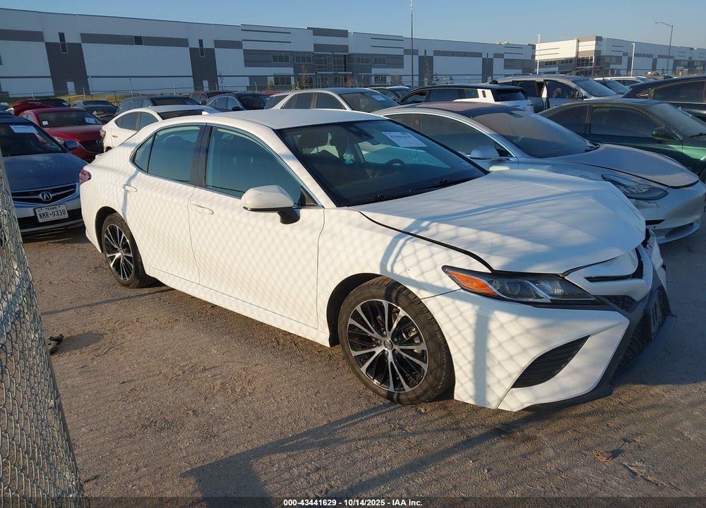 2020 TOYOTA CAMRY VIN: 4T1G11AK3LU867564