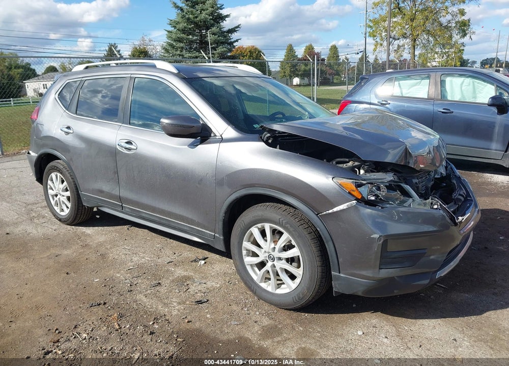2017 NISSAN ROGUE SV VIN: 5N1AT2MT9HC817923