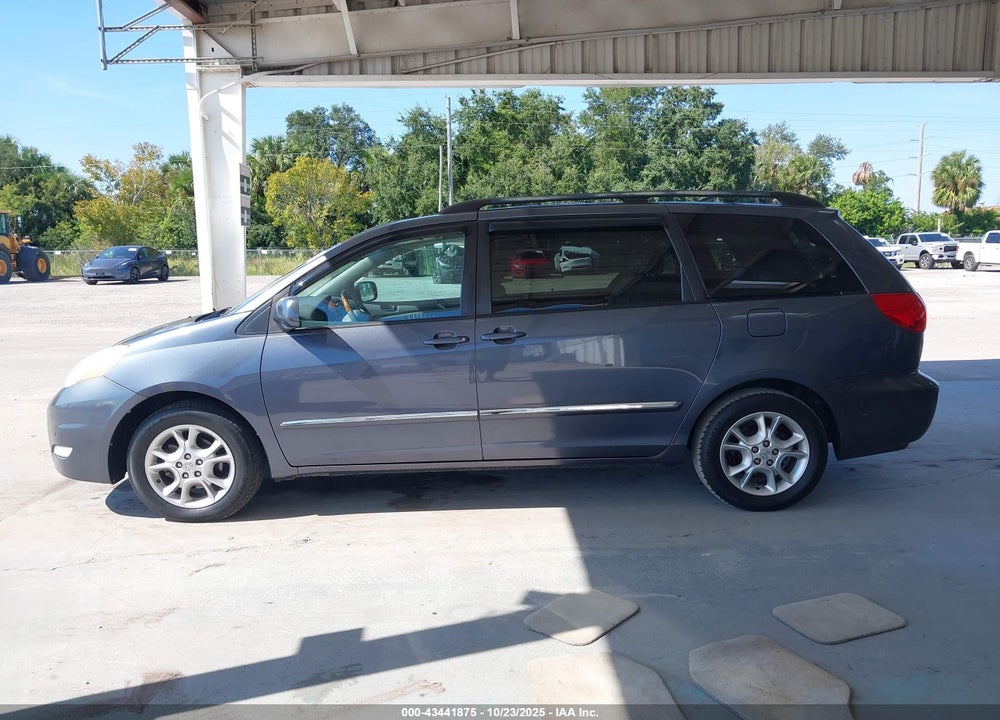 2006 TOYOTA SIENNA XLE LIMITED VIN: 5TDZA22C86S493360