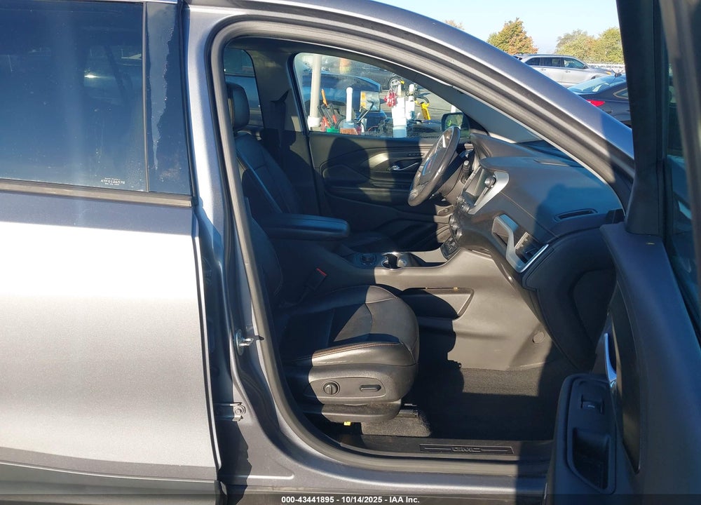 2018 GMC TERRAIN SLT VIN: 3GKALPEX8JL141692