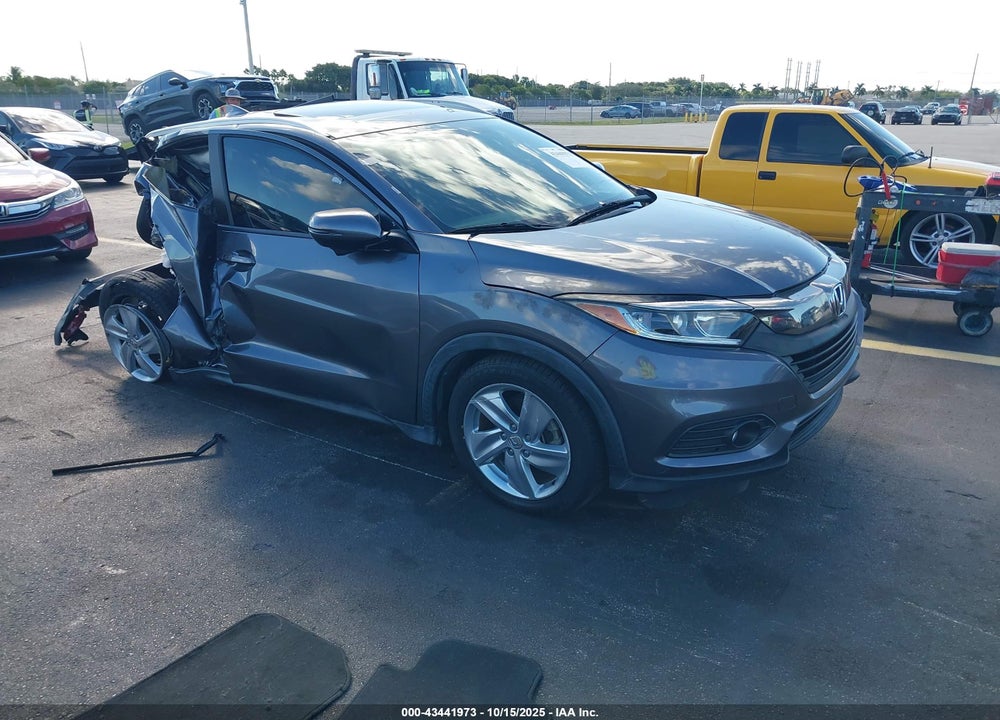 2019 HONDA HR-V EX VIN: 3CZRU5H58KM716180