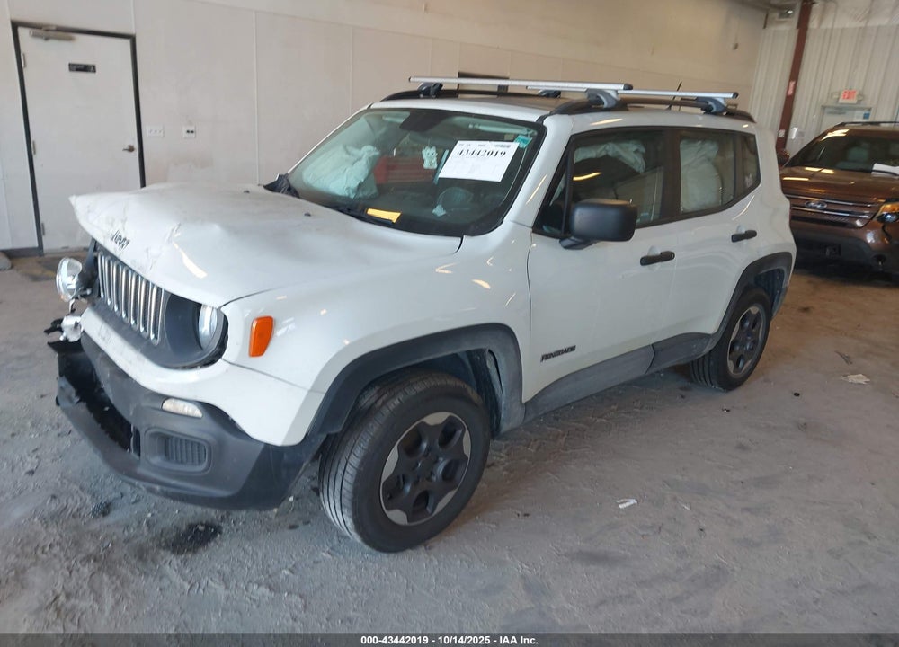 2015 JEEP RENEGADE VIN: ZACCJBAT8FPC38213