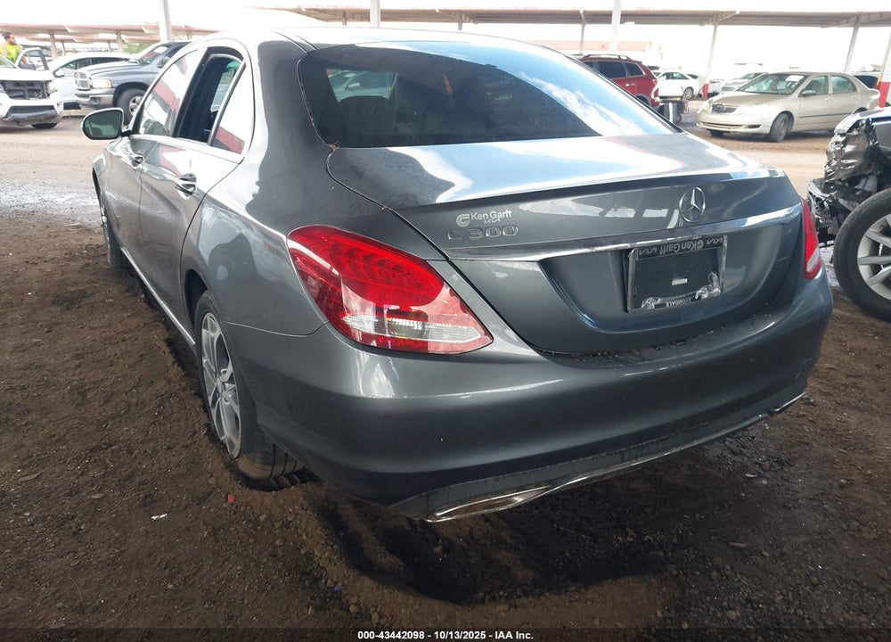 2017 MERCEDES-BENZ C 300 VIN: 55SWF4JB3HU186354