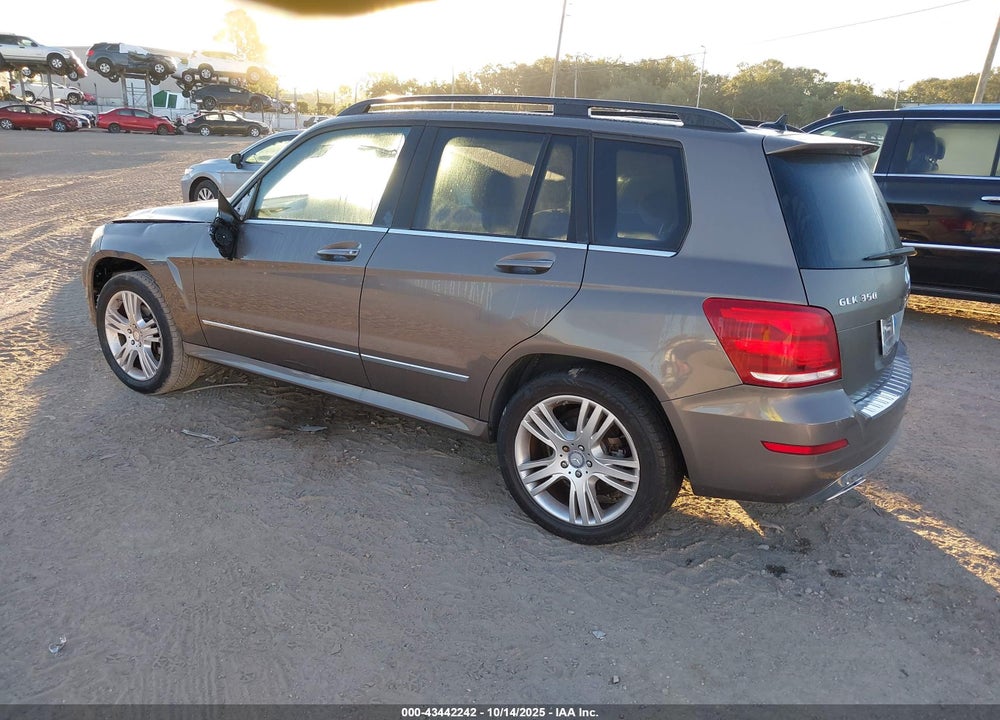 2015 MERCEDES-BENZ GLK-CLASS VIN: WDCGG5HB1FG380313