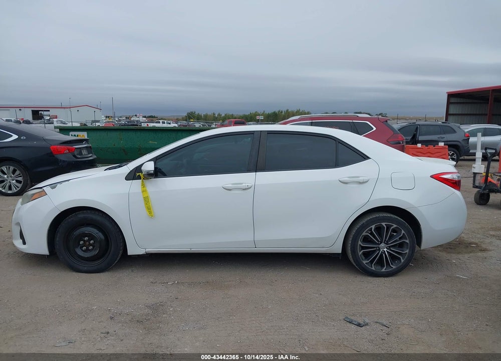 2015 TOYOTA COROLLA S PLUS VIN: 5YFBURHE6FP231839