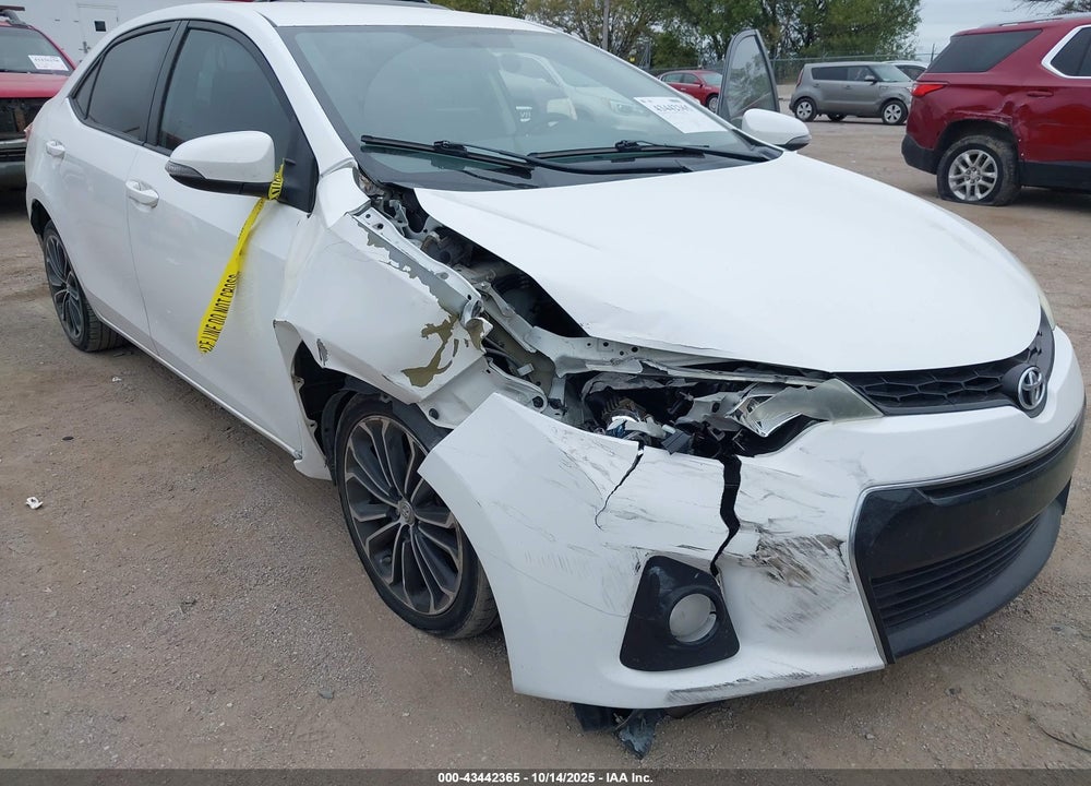 2015 TOYOTA COROLLA S PLUS VIN: 5YFBURHE6FP231839