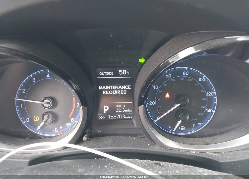 2015 TOYOTA COROLLA S PLUS VIN: 5YFBURHE6FP231839
