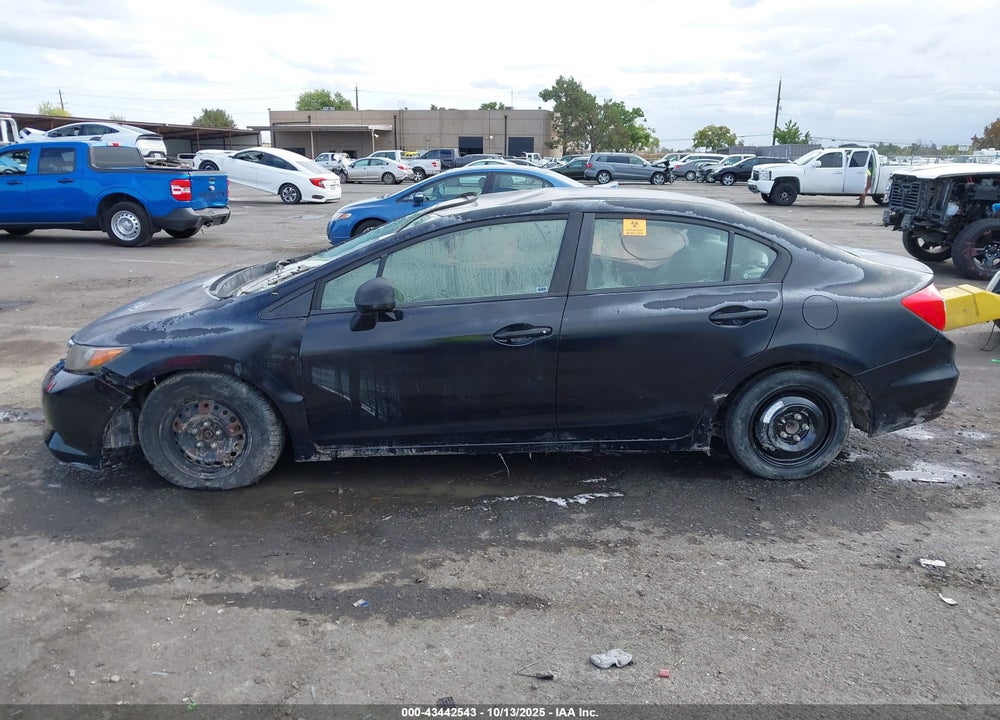 2012 HONDA CIVIC LX VIN: 2HGFB2F52CH592392