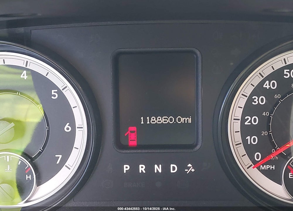 2016 RAM 1500 VIN: 1C6RR6KG9GS306551