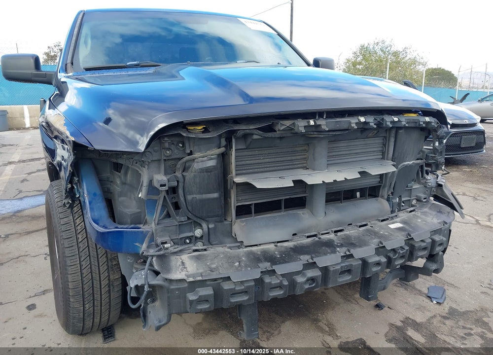 2016 RAM 1500 VIN: 1C6RR6KG9GS306551