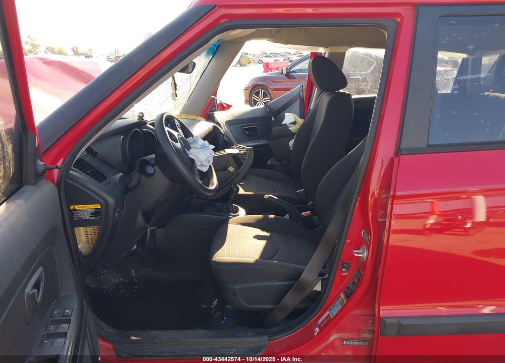 2013 KIA SOUL VIN: KNDJT2A56D7621287