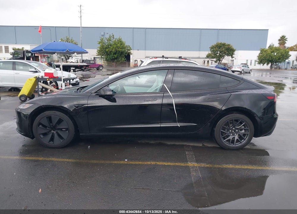 2025 TESLA MODEL 3 VIN: 5YJ3E1EB0SF923341