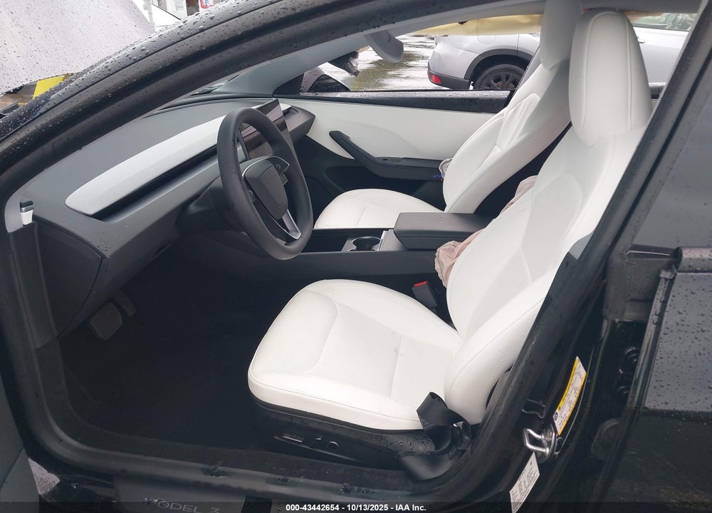 2025 TESLA MODEL 3 VIN: 5YJ3E1EB0SF923341