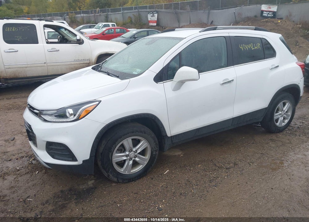 2019 CHEVROLET TRAX LT VIN: 3GNCJPSB8KL405084
