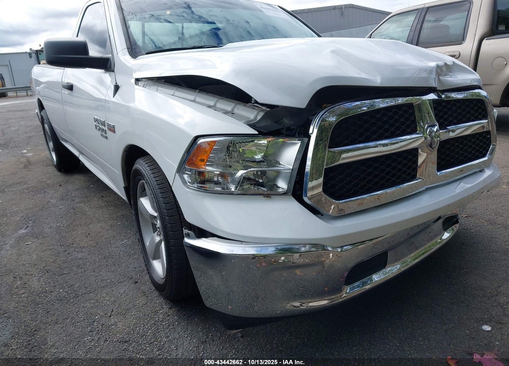 2020 RAM 1500 CLASSIC TRADESMAN 4X2 8' BOX VIN: 3C6JR6DT4LG138827