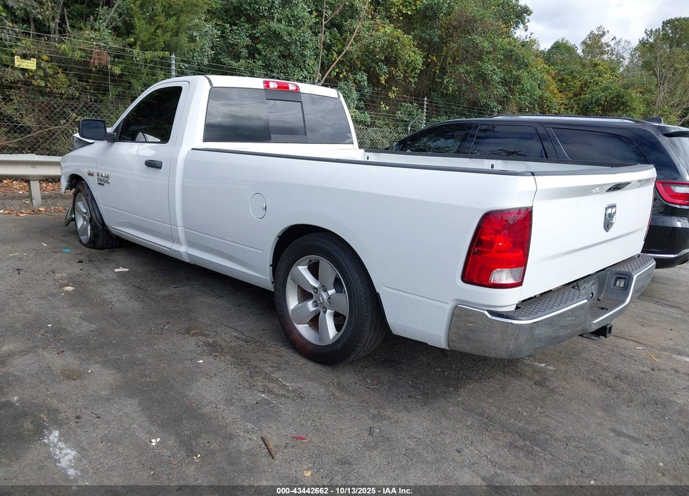 2020 RAM 1500 CLASSIC TRADESMAN 4X2 8' BOX VIN: 3C6JR6DT4LG138827