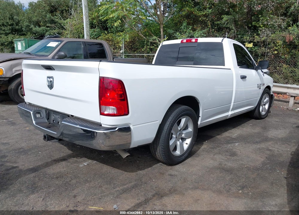 2020 RAM 1500 CLASSIC TRADESMAN 4X2 8' BOX VIN: 3C6JR6DT4LG138827