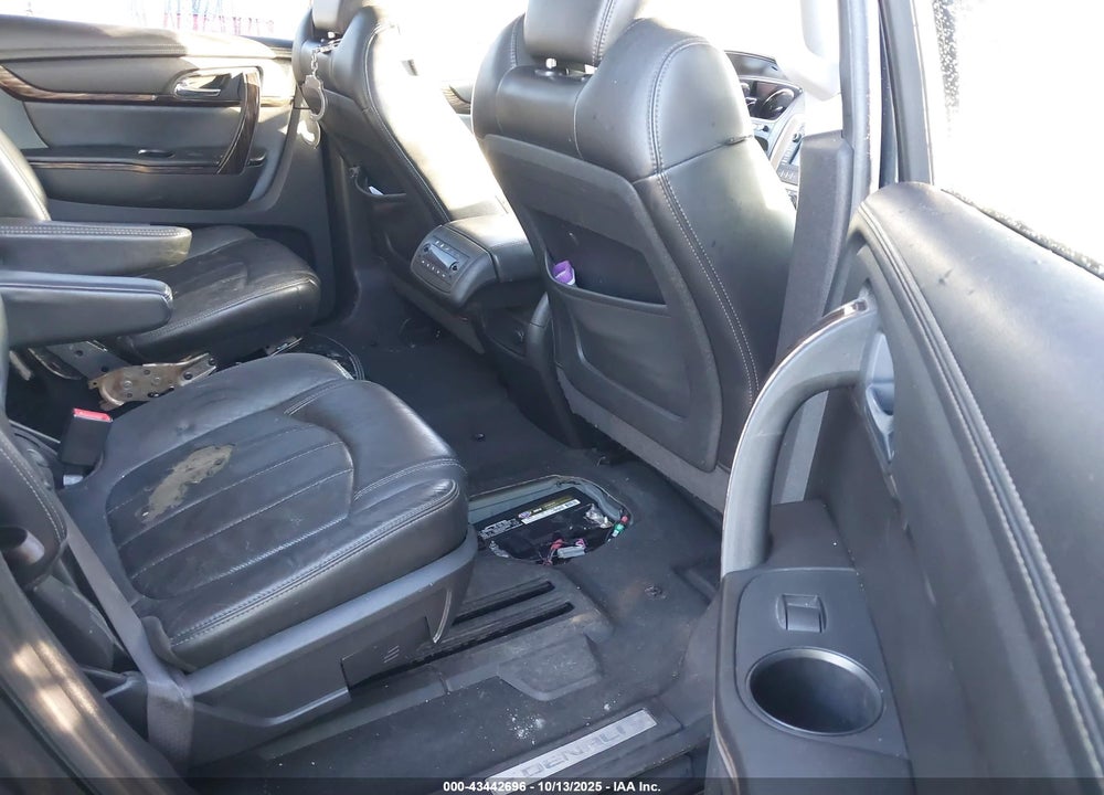 2013 GMC ACADIA VIN: 1GKKVTKDXDJ247638