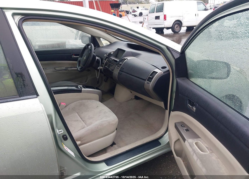 2008 TOYOTA PRIUS VIN: JTDKB20U683333637