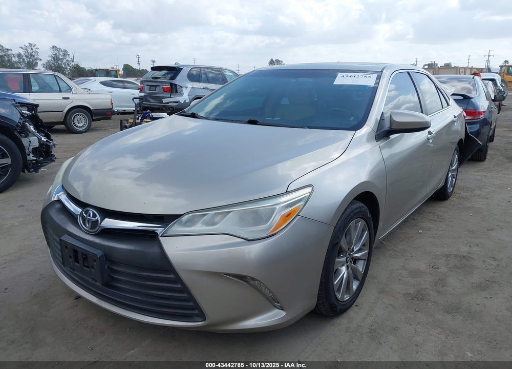 2015 TOYOTA CAMRY XLE V6 VIN: 4T1BK1FK9FU565135