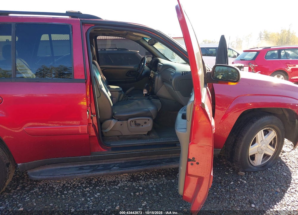 2002 CHEVROLET TRAILBLAZER LTZ VIN: 1GNDT13S622141522