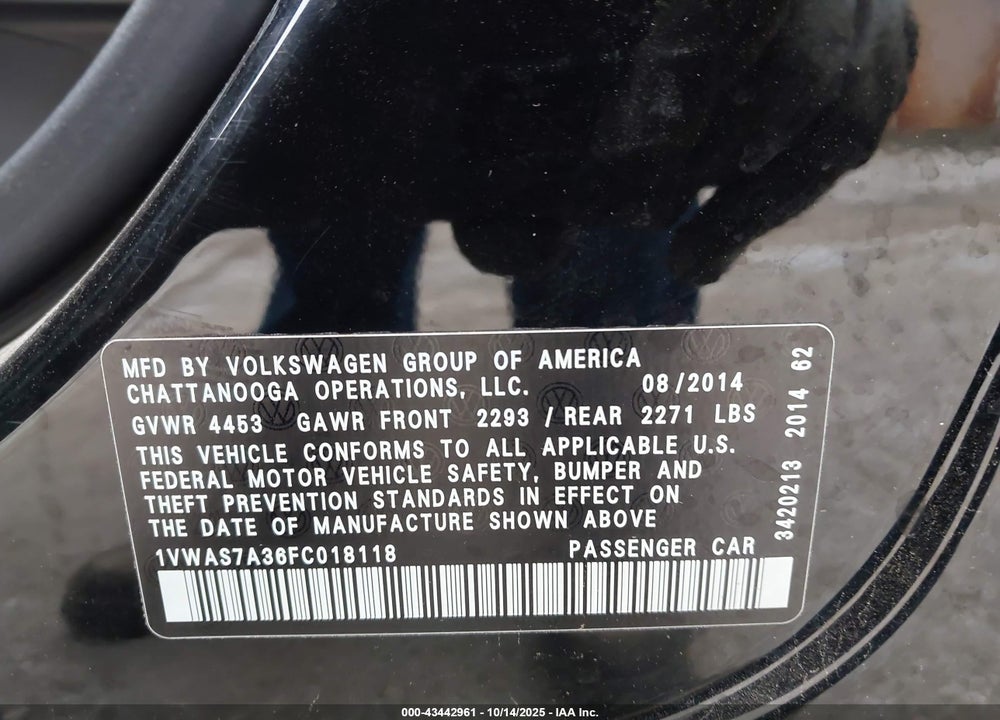 2015 VOLKSWAGEN PASSAT VIN: 1VWAS7A36FC018118