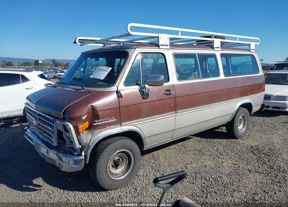 1988 CHEVROLET G20 VIN: 2GNEG25K5J4116331