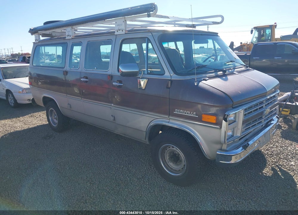 1988 CHEVROLET G20 VIN: 2GNEG25K5J4116331