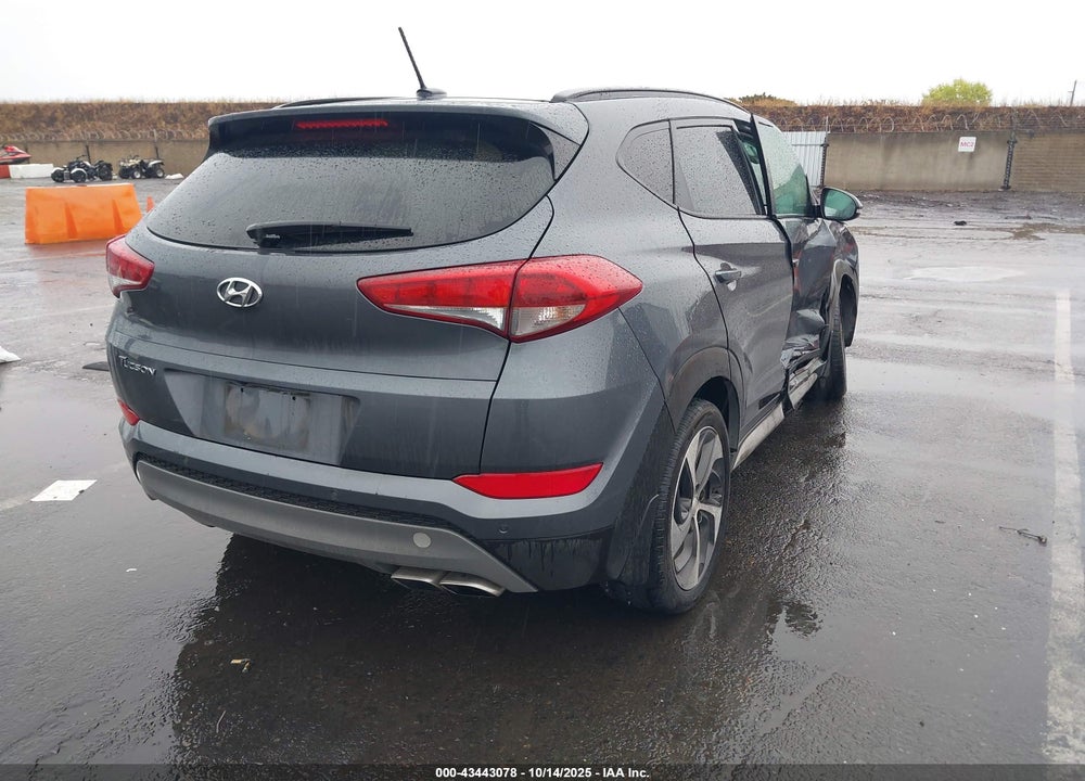 2017 HYUNDAI TUCSON VALUE VIN: KM8J33A25HU562778