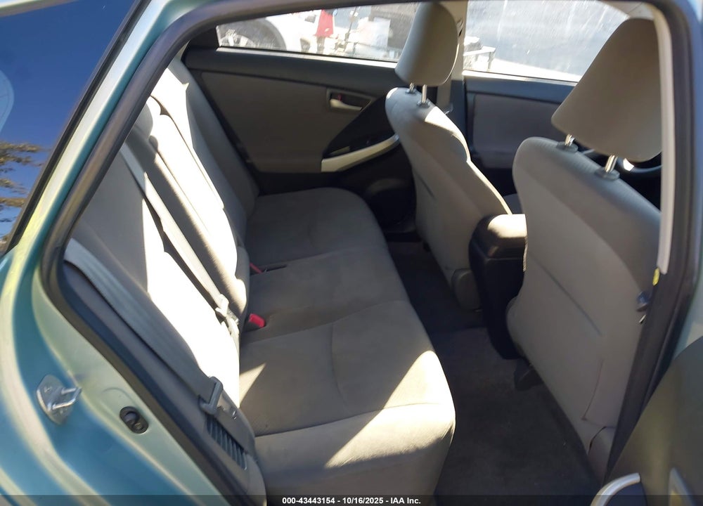 2013 TOYOTA PRIUS VIN: JTDKN3DU1D5630482