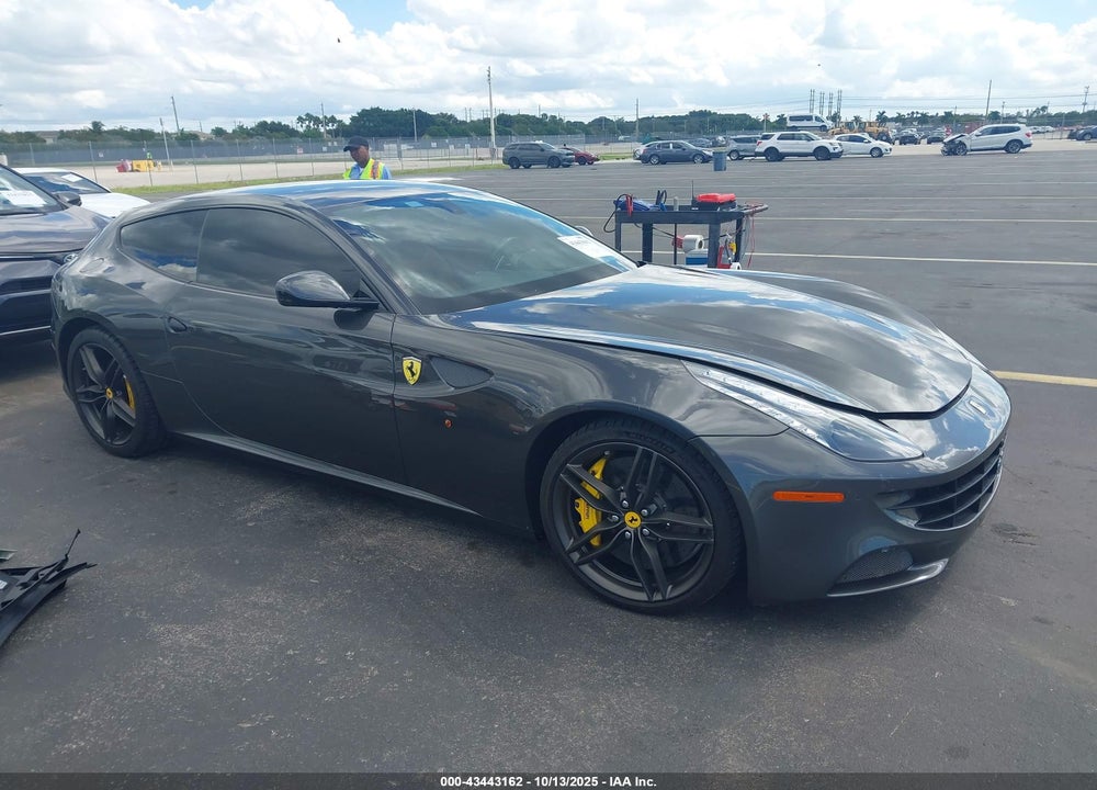 2013 FERRARI FF VIN: ZFF73SKA2D0195338