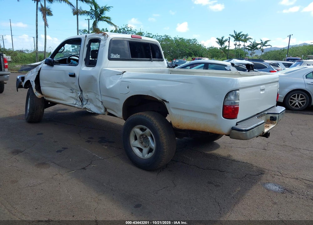 1999 TOYOTA TACOMA VIN: 4TAWM72N4XZ420488