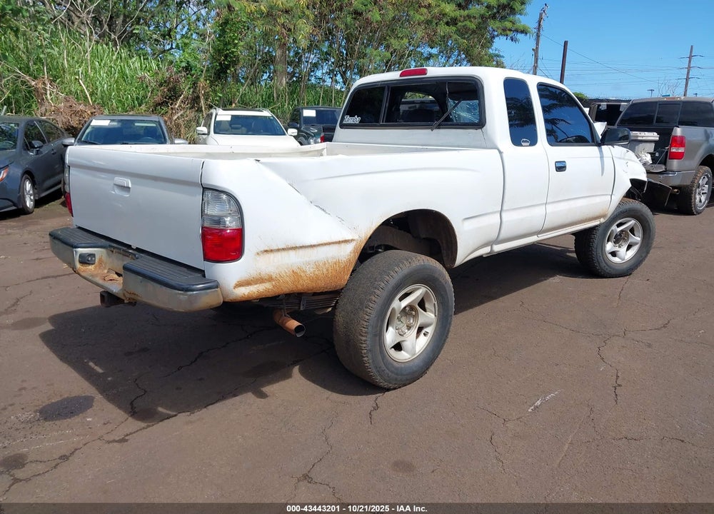 1999 TOYOTA TACOMA VIN: 4TAWM72N4XZ420488