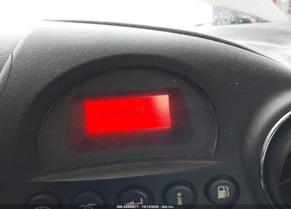 2006 PONTIAC GRAND PRIX VIN: 2G2WP552061103062
