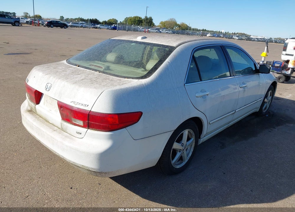 2005 HONDA ACCORD 2.4 EX VIN: 1HGCM56805A124266