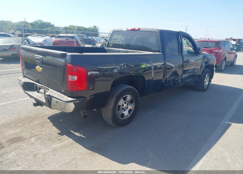 2012 CHEVROLET SILVERADO 1500 LT VIN: 1GCRCSE02CZ230870