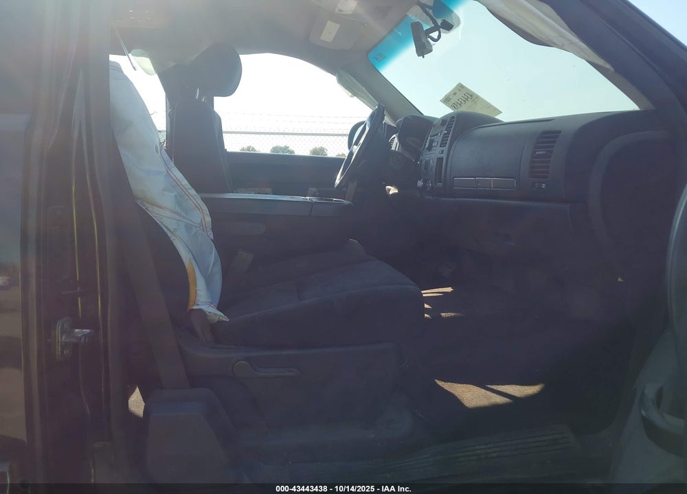 2012 CHEVROLET SILVERADO 1500 LT VIN: 1GCRCSE02CZ230870
